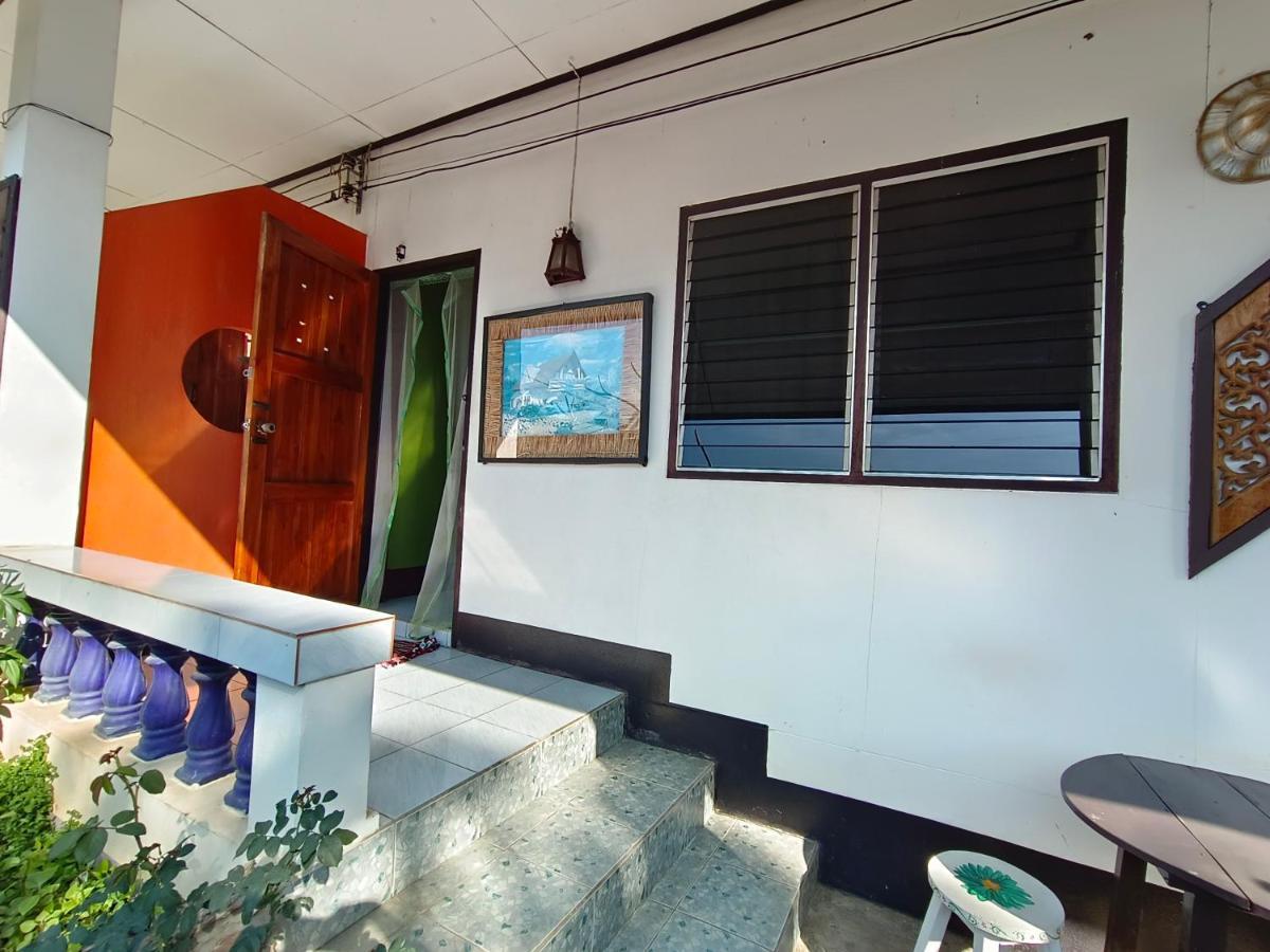Sunny Tayai Hostel Pai Exterior foto