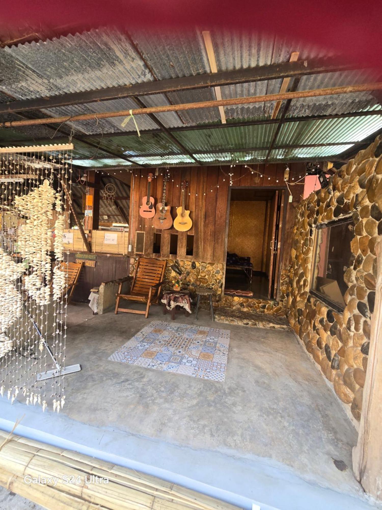 Sunny Tayai Hostel Pai Exterior foto